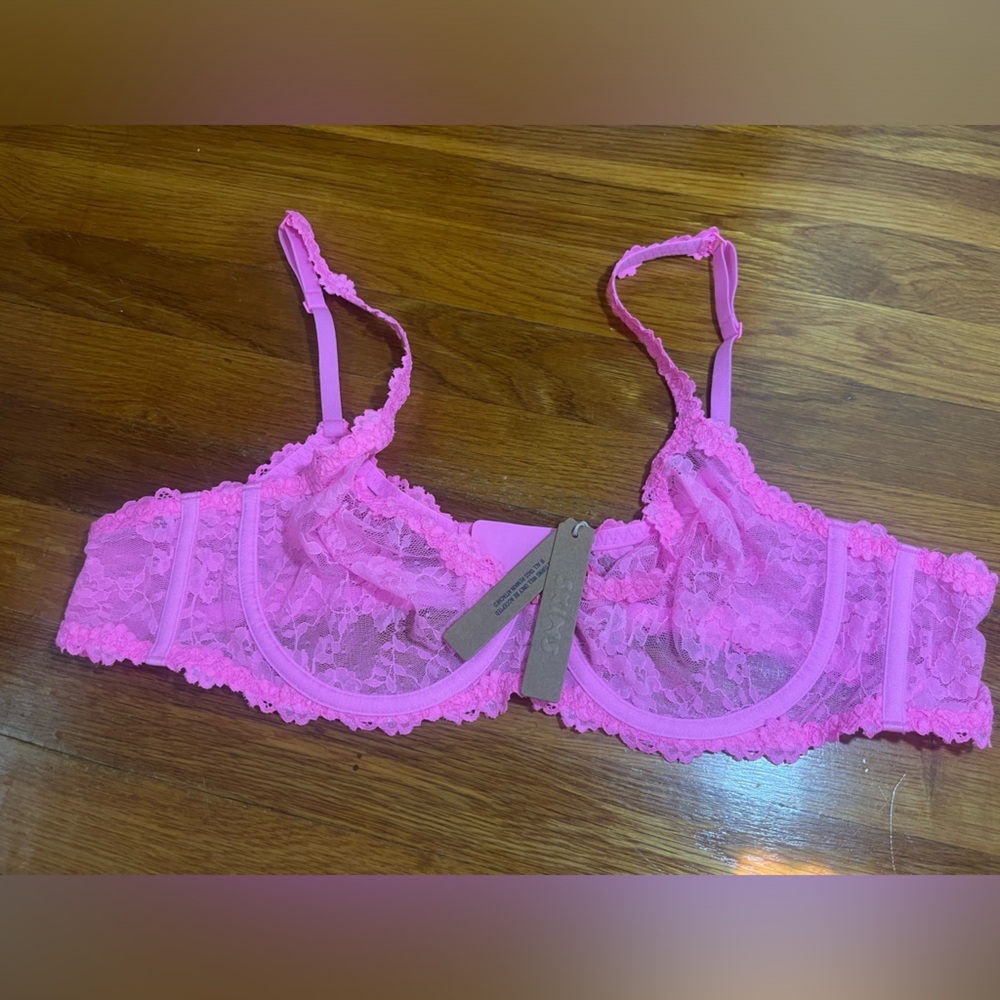 Skims bra new
